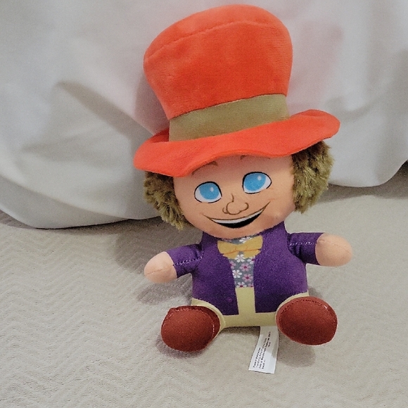Willy Wonka and the Chocolate Factory Plush Toy - Picture 1 of 5
